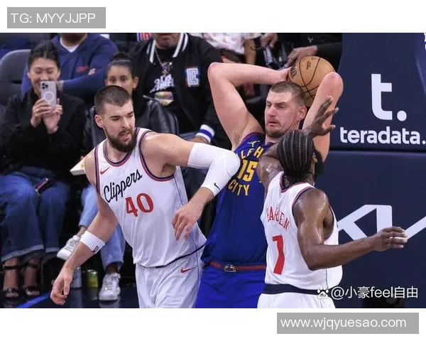 快船与爵士的抢七大战谁能笑到最后精彩对决引发球迷热议